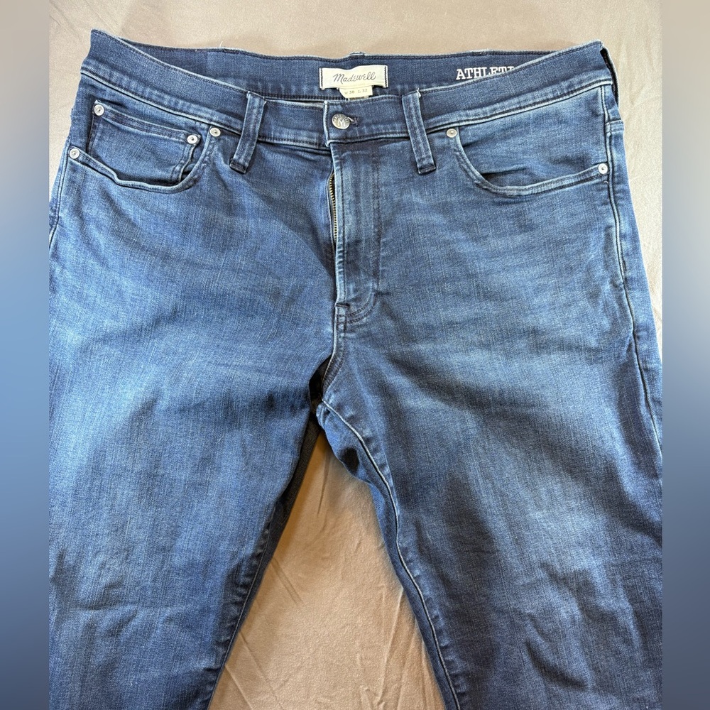 Madewell Men’s Athletic Slim Jeans Size 38x32 Excellent Preowned Condition - Picture 3 of 6